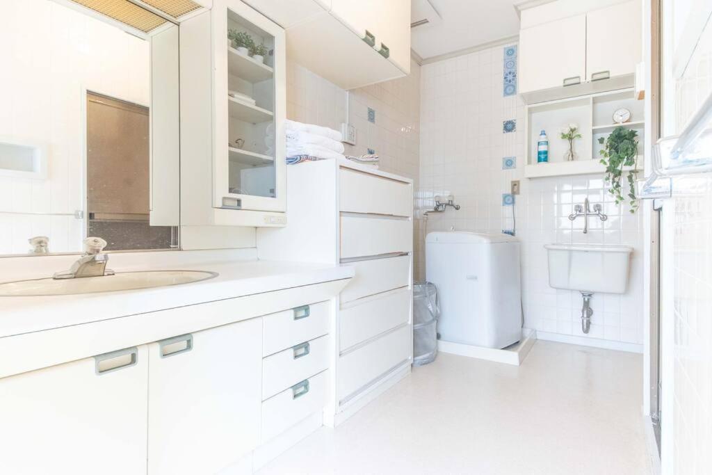 Apartamento Sanacion Motomachi 7 なんばで150平米の広々空間 最大14名 Netflix見れます Osaka Exterior foto