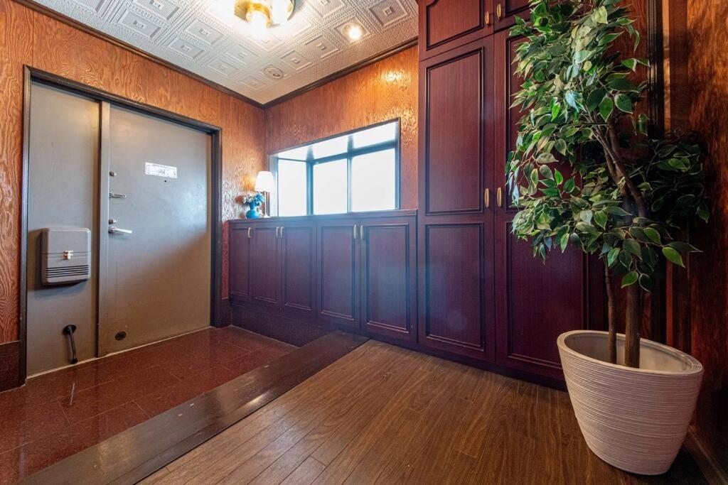 Apartamento Sanacion Motomachi 7 なんばで150平米の広々空間 最大14名 Netflix見れます Osaka Exterior foto