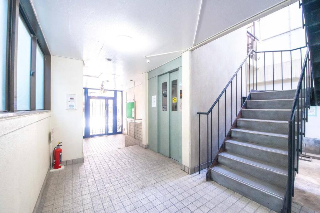 Apartamento Sanacion Motomachi 7 なんばで150平米の広々空間 最大14名 Netflix見れます Osaka Exterior foto